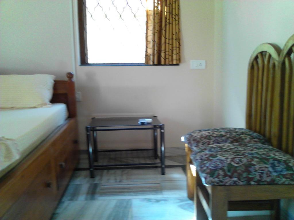 Menezes House Ξενοδοχείο Panaji Εξωτερικό φωτογραφία