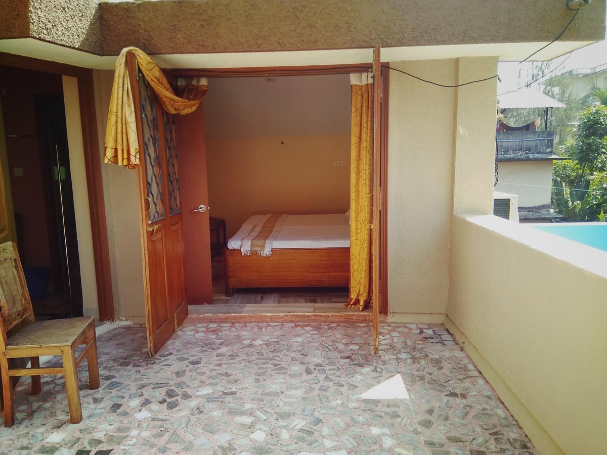 Menezes House Ξενοδοχείο Panaji Εξωτερικό φωτογραφία
