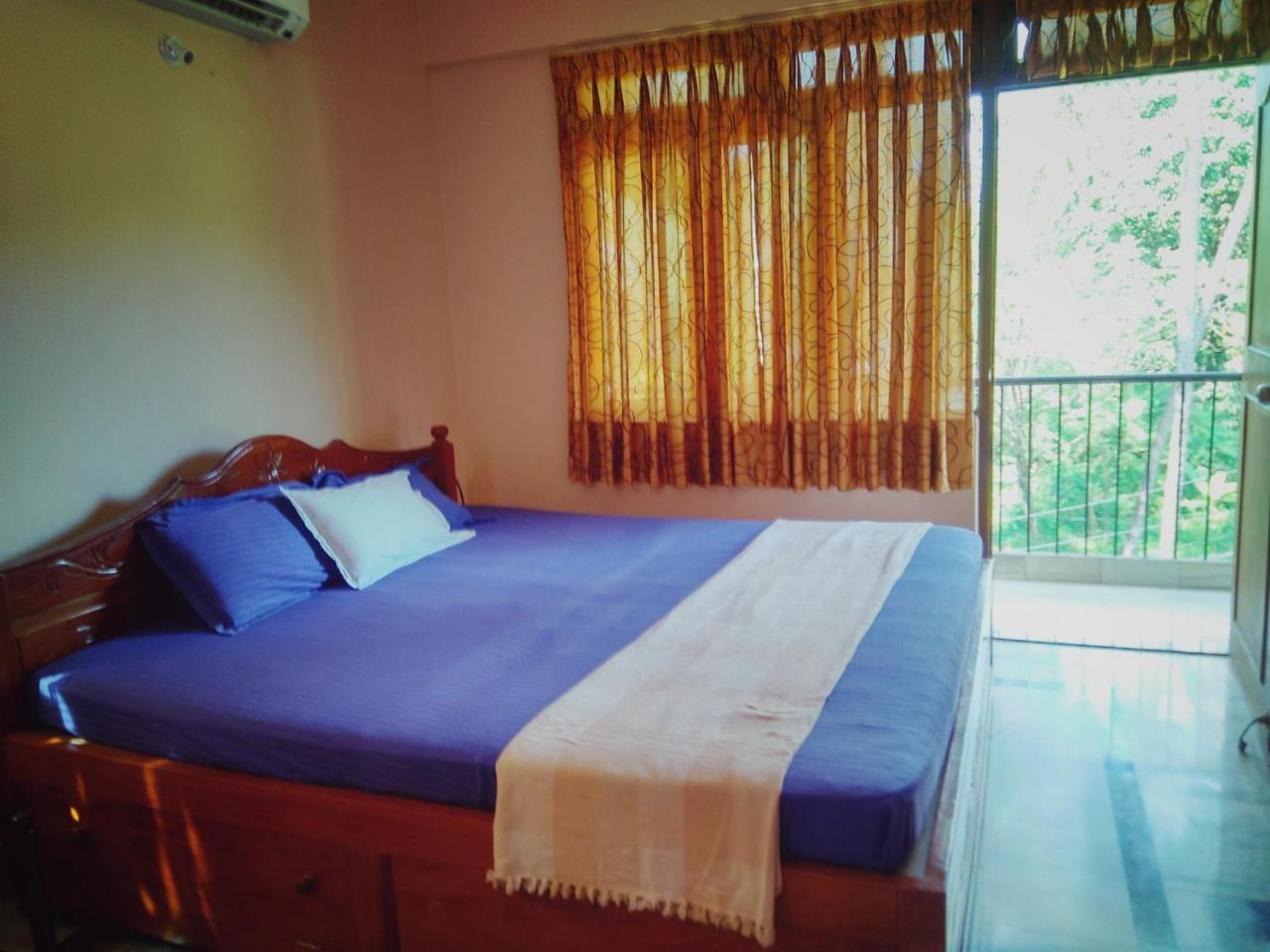 Menezes House Ξενοδοχείο Panaji Εξωτερικό φωτογραφία